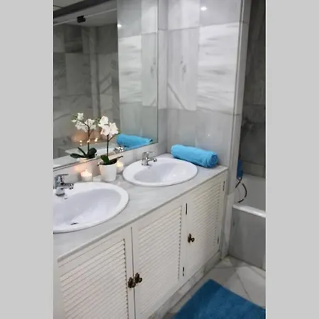 Frontline Sea In The Center Of Puerto Banus-beach Apartment *