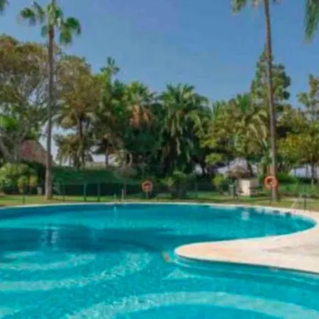 Frontline Sea In The Center Of Puerto Banus-beach