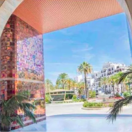 Frontline Sea In The Center Of Puerto Banus-beach Apartment *