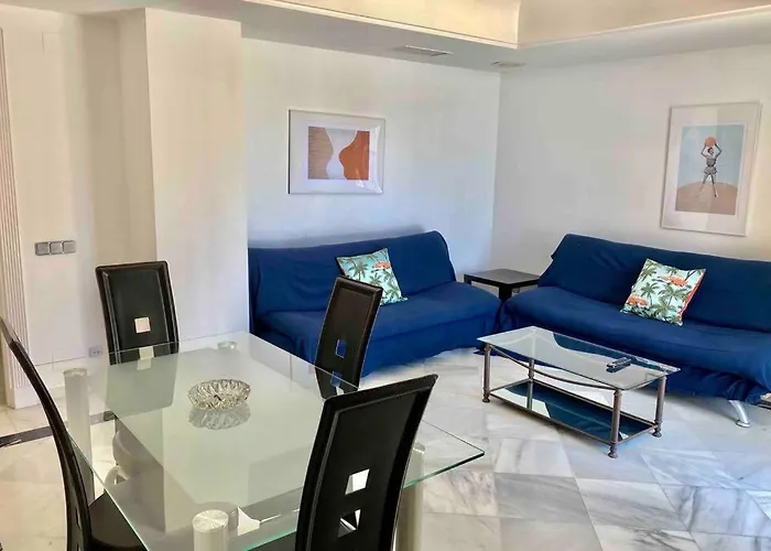 아파트 Frontline Sea In The Center Of Puerto Banus-beach *