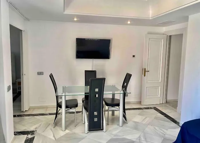 Frontline Sea In The Center Of Puerto Banus-beach 아파트 *