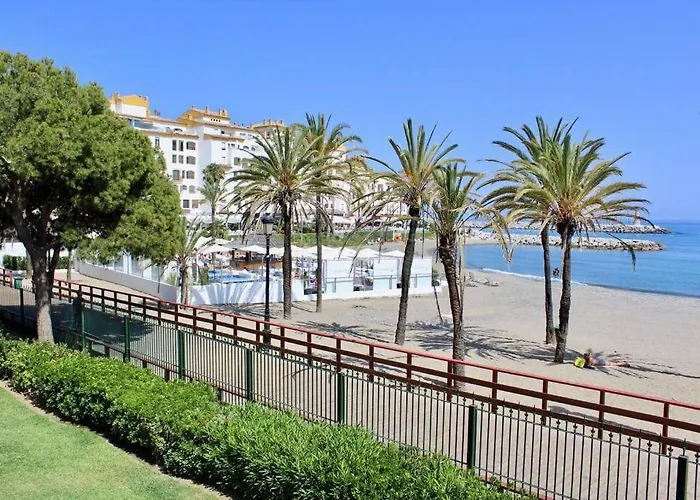 Frontline Sea In The Center Of Puerto Banus-beach 아파트